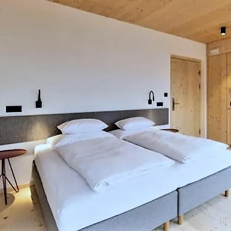 Sunny Private Bungalow *
